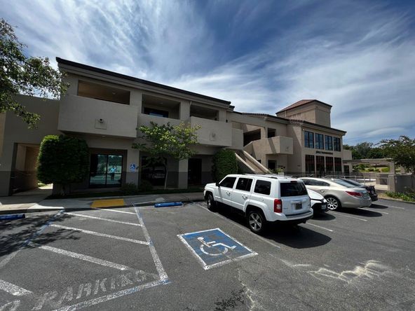 Plaza Buenaventura: 1335 Buenaventura Blvd, Redding, CA 96001